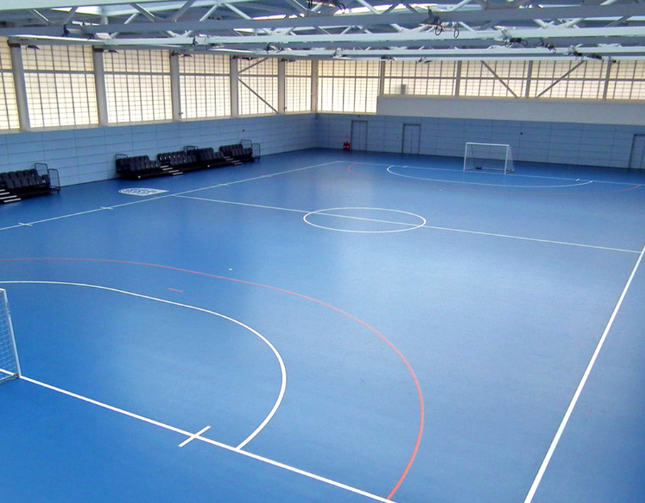 室內(nèi)小足球館地板鋪裝工程