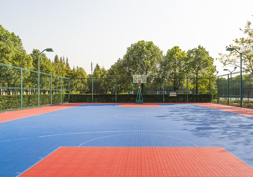 懸浮拼裝地板的優(yōu)勢(shì)